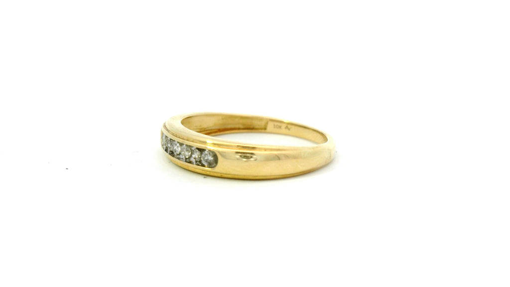 Men’s gold natural ring