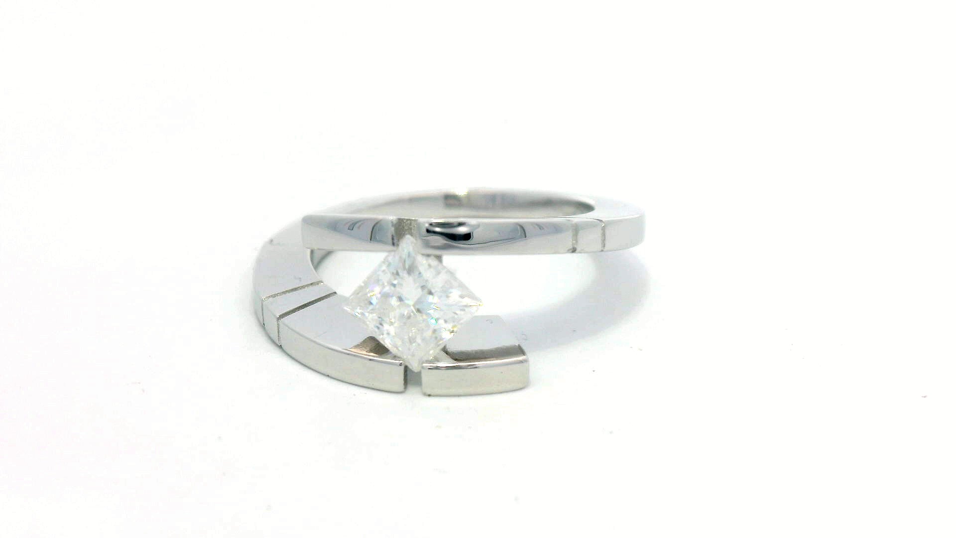 Silver labstone princess cut ring
