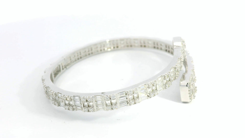 Silver lab stone baguette cut bengal bracelet