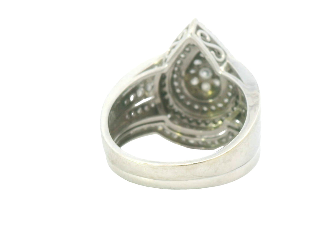 10k white gold natural vs1 stones teardrop ring