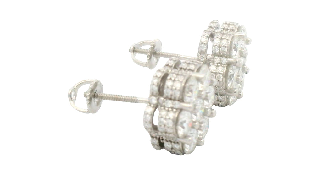Double brim silver labstone flower cluster set.