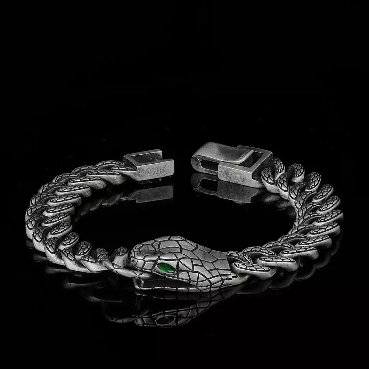 Emerald Snake Eye Bracelet