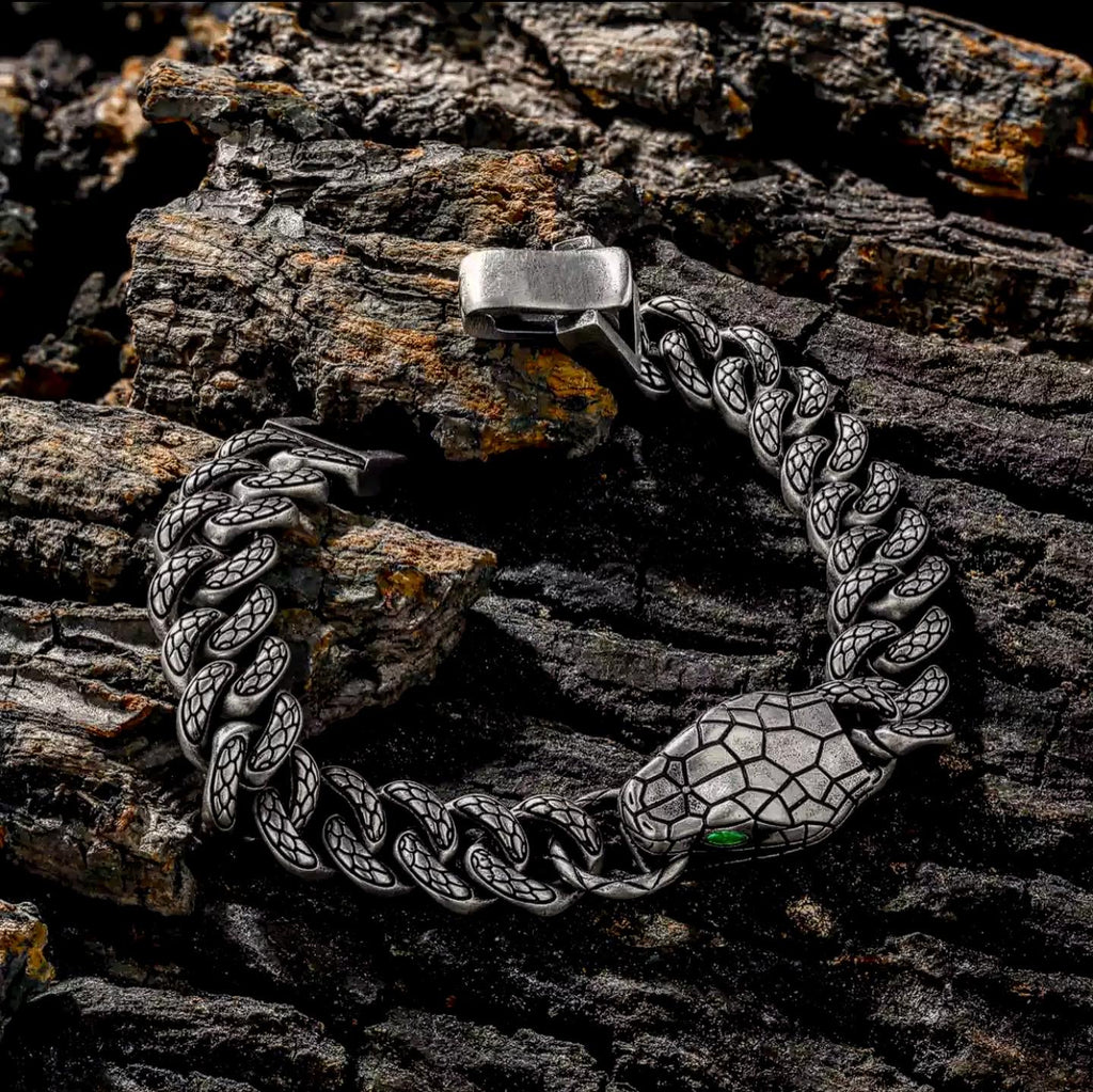 Emerald Snake Eye Bracelet