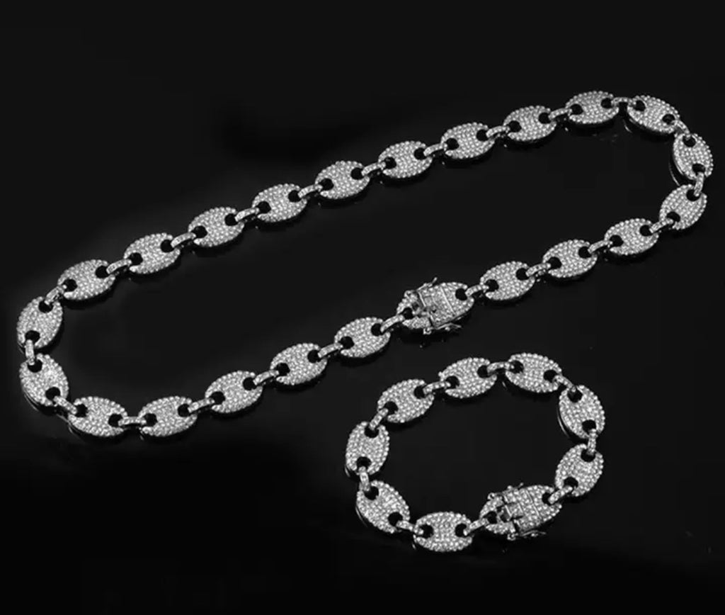 Iced Out Gucci Links