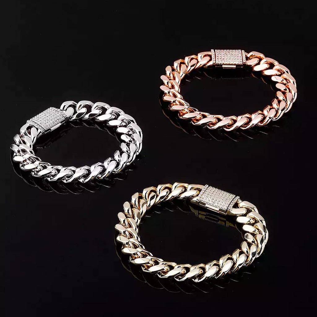 Solid Gold Bracelet Collection
