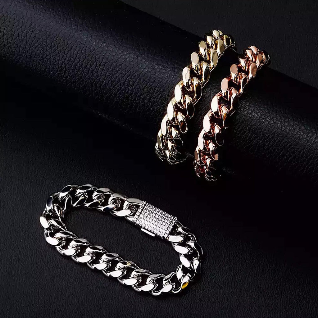 Solid Gold Bracelet Collection